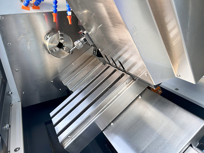 小型車銑復(fù)合機